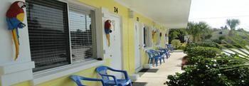 Tropical Breeze Beach Club Anna Maria Exterior foto